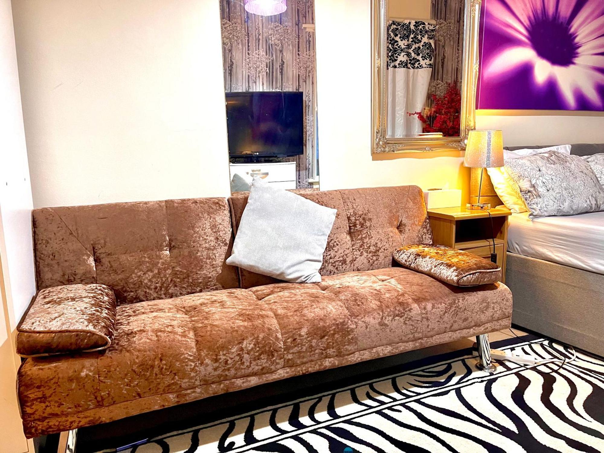 Comfy Double Bedroom With A Private Toilet Λονδίνο Εξωτερικό φωτογραφία