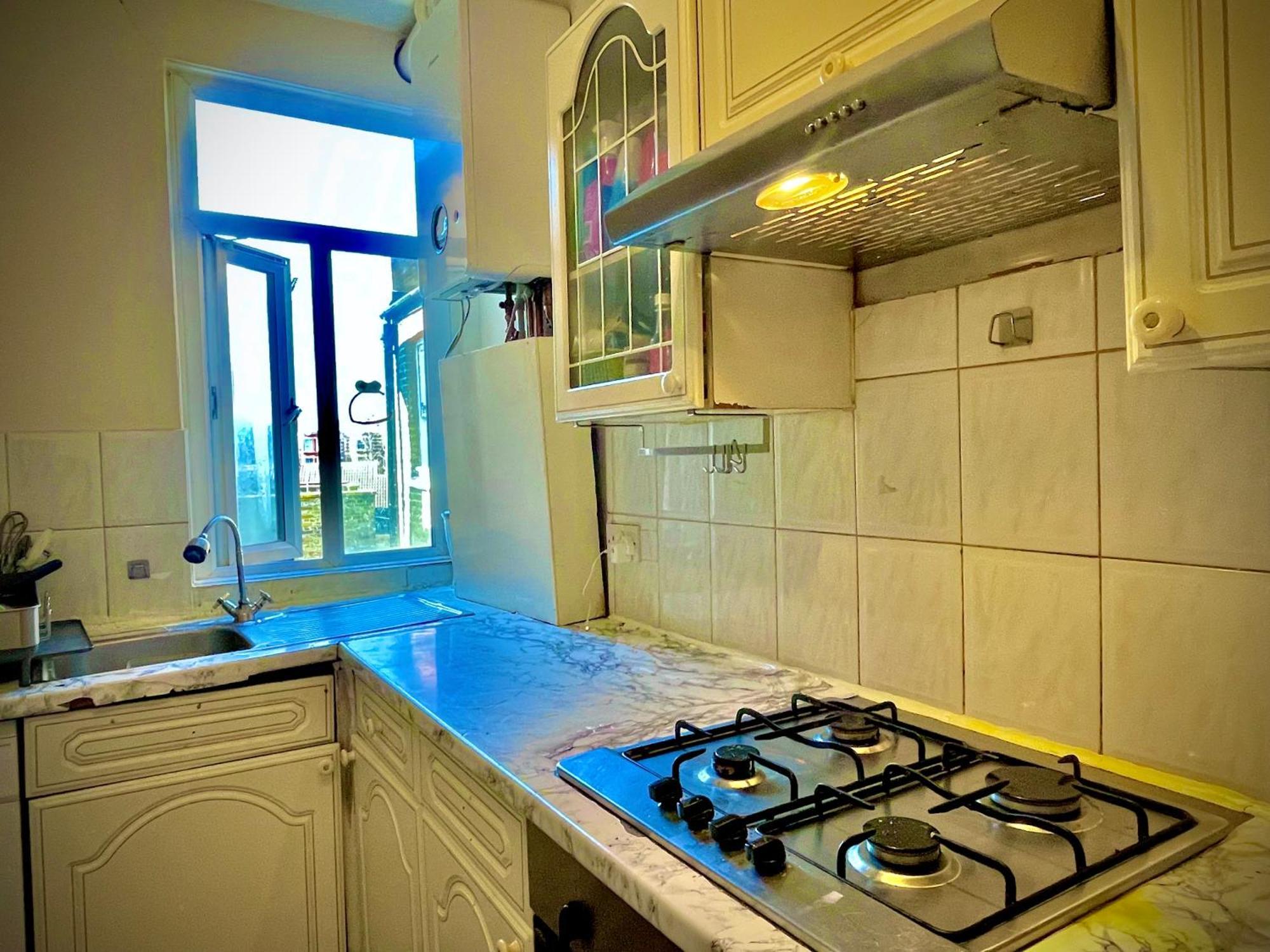 Comfy Double Bedroom With A Private Toilet Λονδίνο Εξωτερικό φωτογραφία